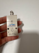 Airtac S3V-06: Manual Valve. 3 Way - S3V06