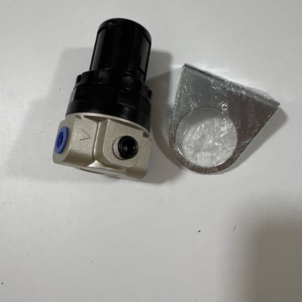 Airtac SDR200-06: Air Pressure Regulator  - SDR20006N