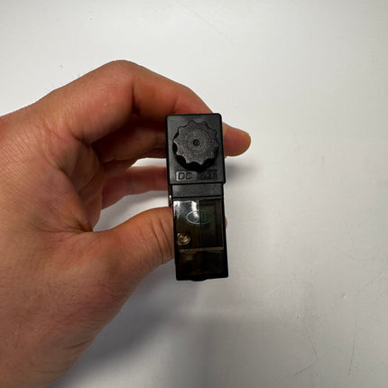 Airtac 3V110-06-NC: Solenoid valve(3/2 way) - 3V11006NCBG-W