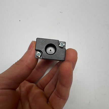 Airtac 4A110-06: Air Pilot Valve. 5 Way - 4A11006