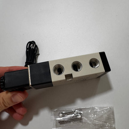 Airtac 4M310-08: NAMUR Solenoid Valve - 4M31008CI