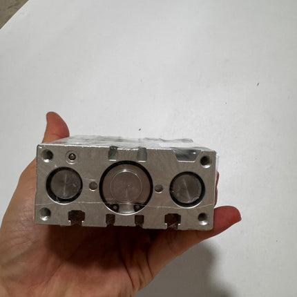 Airtac  TCL,TCM Series: Compound Type Three Axis Cylinder  - TCM25X50S