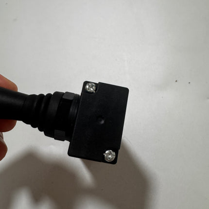 Airtac 4HA230C-06: Hand Valve. Toggle Style - 4HA230C06