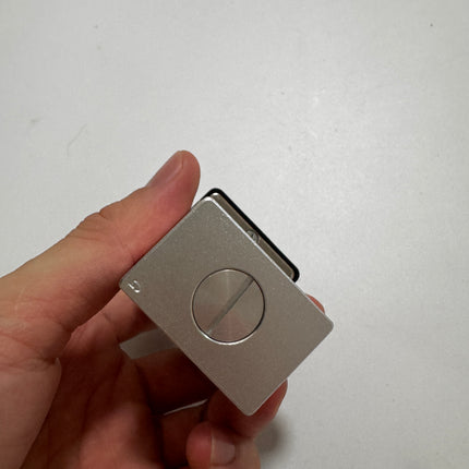 Airtac CM3PF-08: Manual Valve. 3 Way - CM3PF08BG