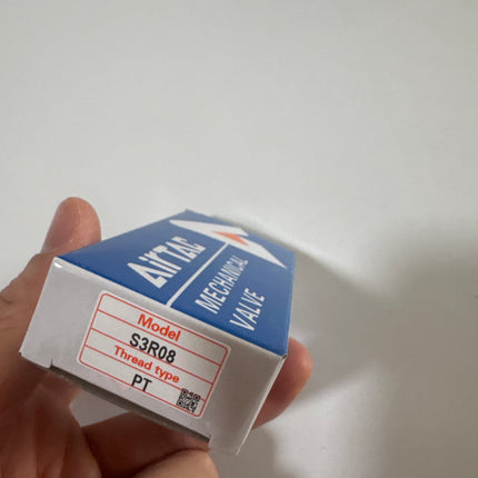 Airtac S3R-08: Manual Valve. 3 Way - S3R08