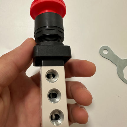 Airtac M5PL110-06: Manual Valve. 5 Way - M5PL11006