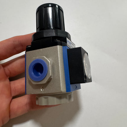 Airtac  GR series: pressure regulating valve  - GR20008JF1T