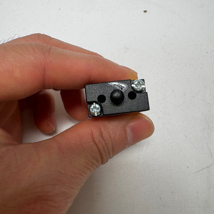 Airtac M5B-05: Manual Valve. Miniature. 5 Way - M5B05