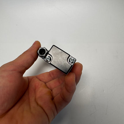 Airtac 3V110-06-NC: Solenoid valve(3/2 way) - 3V11006NCBG-W