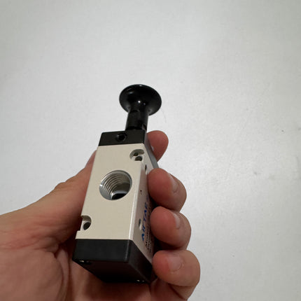 Airtac 3L210-08: Push Pull Valve. 3 Way - 3L21008T