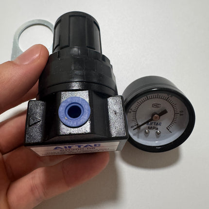 Airtac SR: Air Pressure Regulator - SR200061