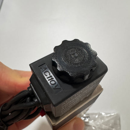 Airtac 4M310-08: NAMUR Solenoid Valve - 4M31008CI