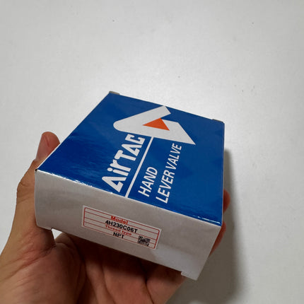 Airtac 4H230C-06: Hand Valve. Toggle Style - 4H230C06T