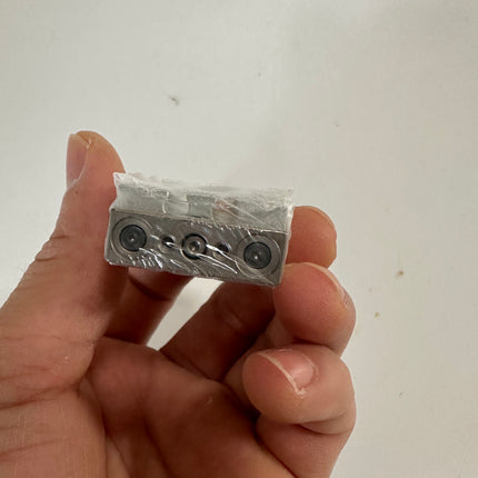 Airtac TCM: Triaxial Cylinder,Double Acting Type- TCM6X15S