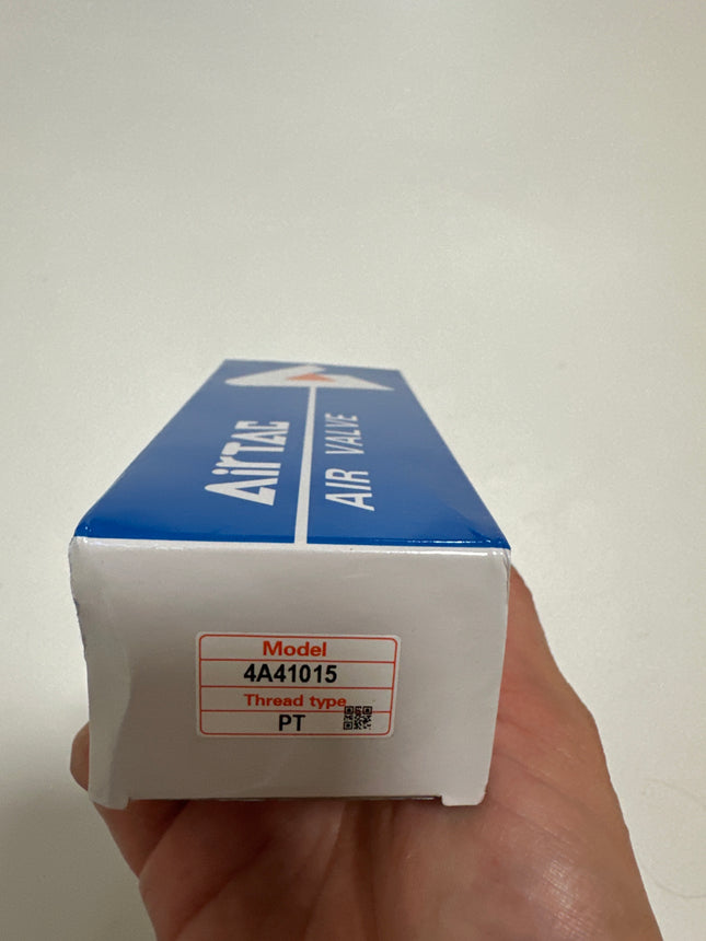 Airtac 4A410-15: Air Pilot Valve. 5 Way - 4A41015