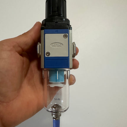 Airtac  GFR Series: Pressure regulating filter  - GFR20008MJF1WT