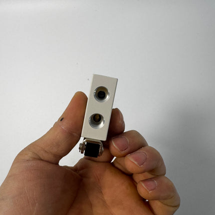 Airtac S3C-06: Manual Valve. 3 Way - S3C06T