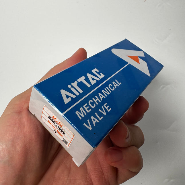 Airtac M5R210-06: Manual Valve. 5 Way - M5R21006