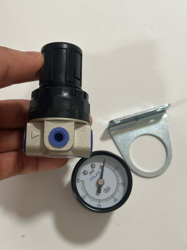Airtac SDR200-08: Air Pressure Regulator  - SDR20008L3T
