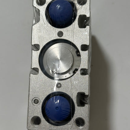 Airtac  TCL,TCM Series: Compound Type Three Axis Cylinder  - TCL32X30S