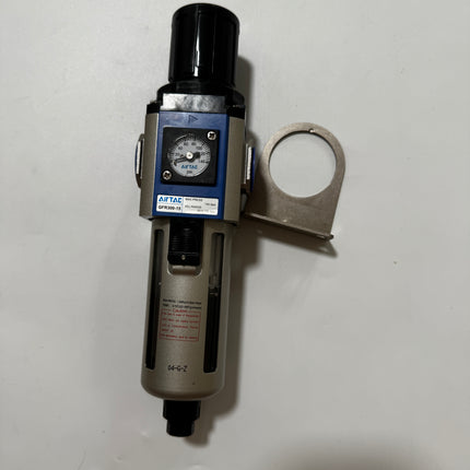 Airtac  GFR Series: Pressure regulating filter  - GFR30015AF2