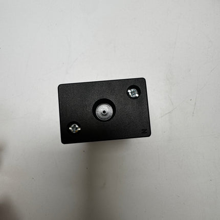 Airtac 3A310-10: Air Pilot Valve. 3 Way  - 3A31010NCT