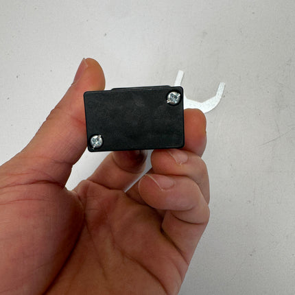 Airtac M3HS210-08: Manual Valve. 3 Way - M3HS21008B
