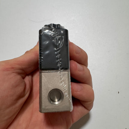Airtac 2V025-06: 2 Way Solenoid Valve - 2V02506BT