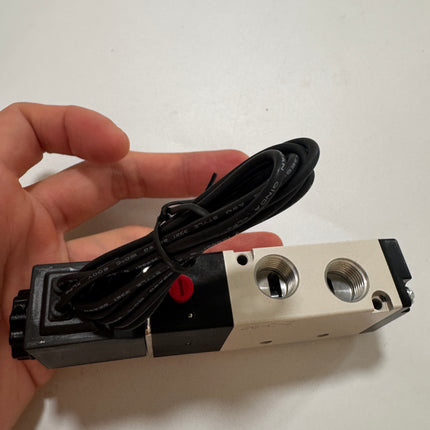 Airtac 4V210-08: Solenoid Air Valve - 4V21008CI