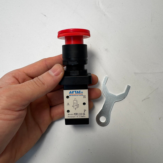 Airtac M3PL110-06: Manual Valve. 3 Way - M3PL11006G