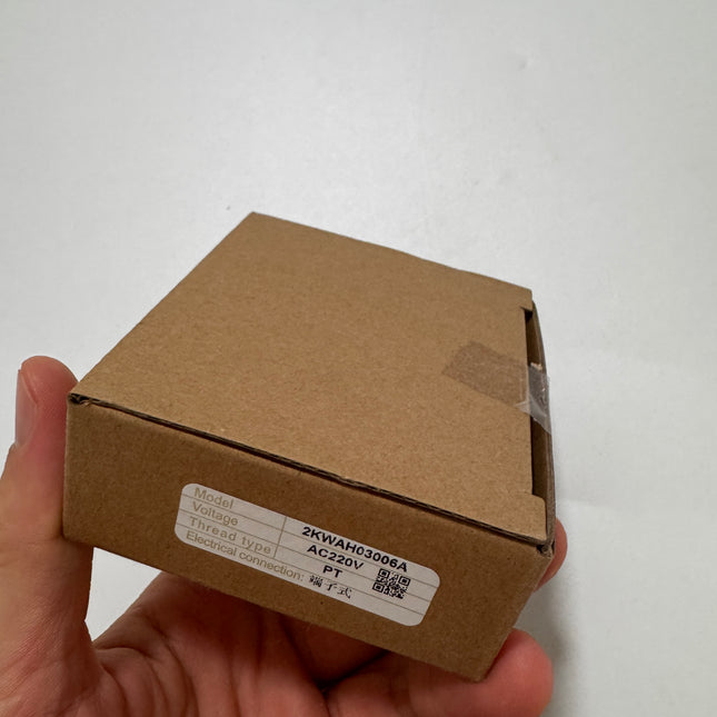 Airtac 2KWH030-06: 2 Way Solenoid Valve - 2KWH03006A