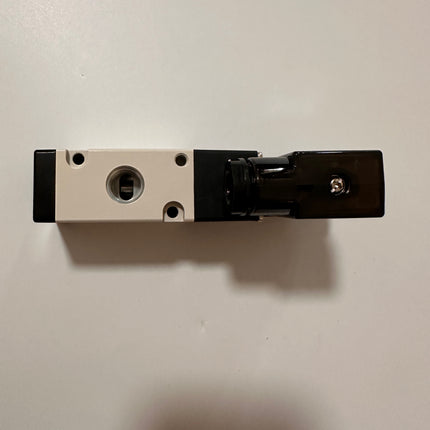 Airtac 3V310-08-NC : Solenoid valve(3/2 way) - 3V31008NCFT-W