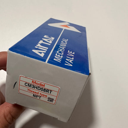 Airtac CM3HD-08: Manual Valve. 5 Way - CM3HD08RT