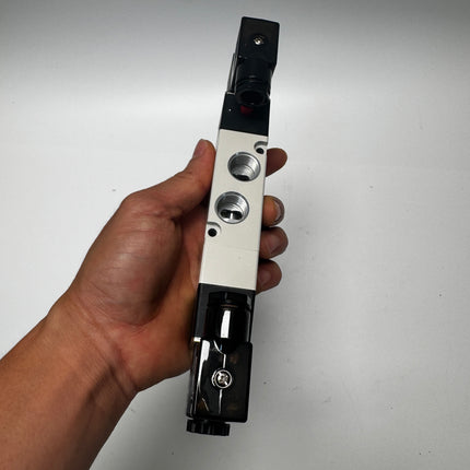 Airtac 4V330C-10: Solenoid Air Valve - 4V330C10F