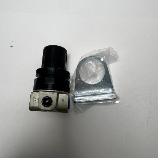 Airtac SDR200-06: Air Pressure Regulator  - SDR20006LNT