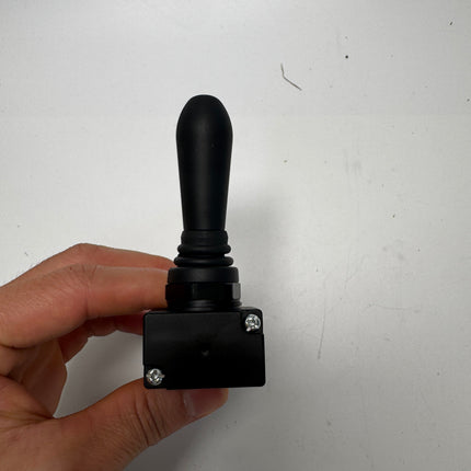Airtac 4H210-06: Hand Valve. Toggle Style - 4H21006